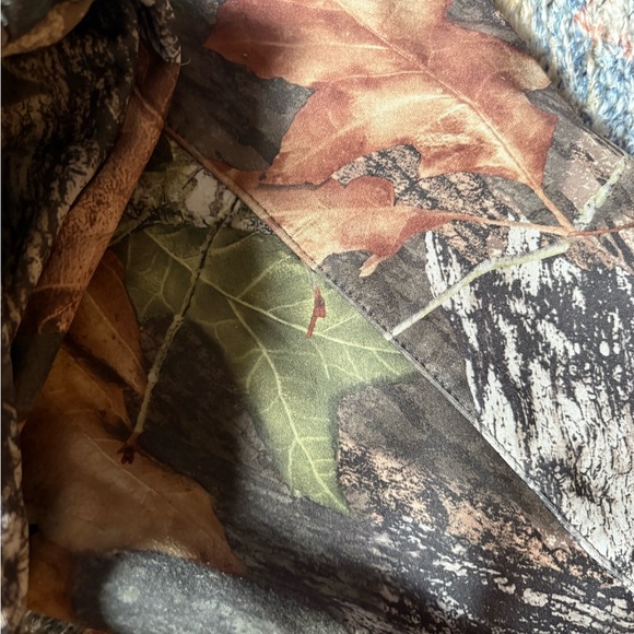 Remington Zip-up Camouflage Jacket Size XL - Picture 5 of 5